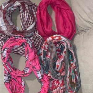 4-scarfs for one price